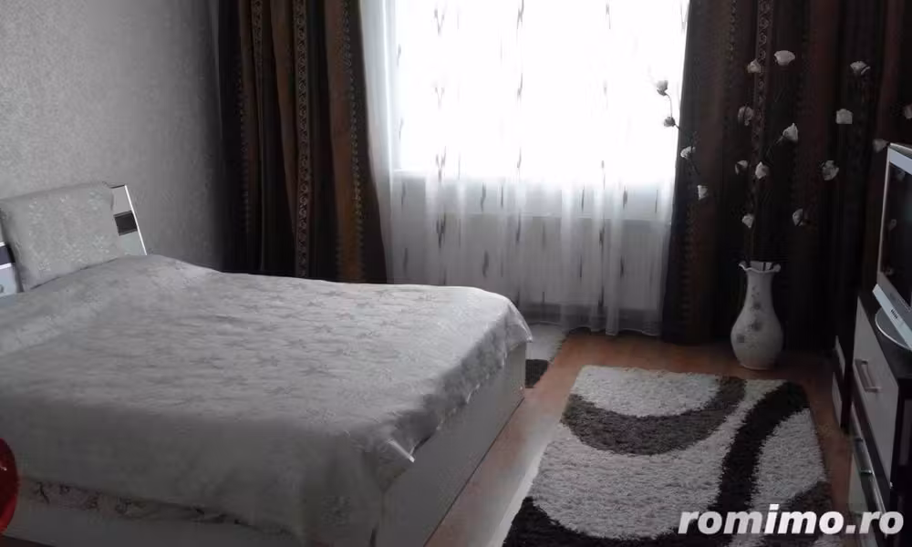De inchiriat 2 camere in zona Complexului Studentesc