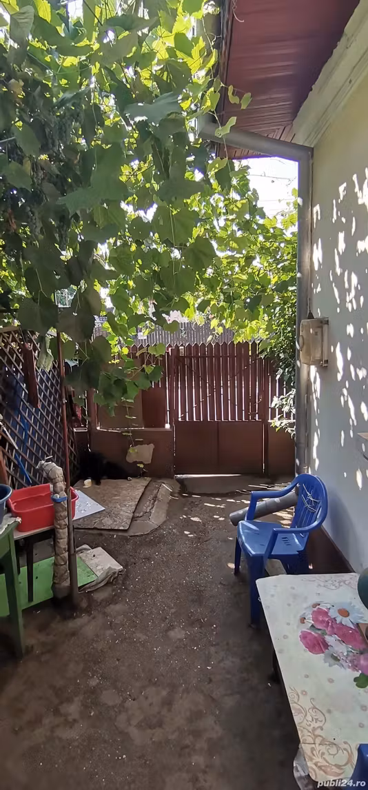Casă Sector 3