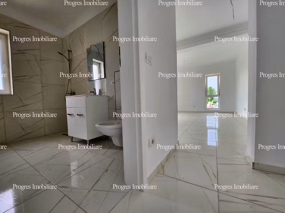 Apart.2 camere decomandat-Bloc nou-Etaj 2-Bucatarie inchisa-53 mp utili+balcon 7 mp-Parcare inclusa