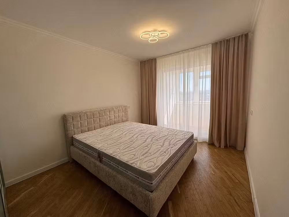 Garsonieră de închiriat în zona Ozana