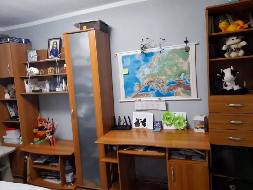 Vand apartament 4 camere 81mp2