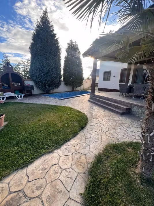 Casă Daesti