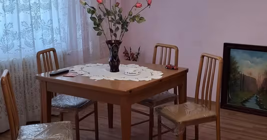 Apartament Est