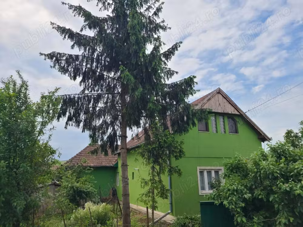 Vând casă compartimentată Luduş Rosiori