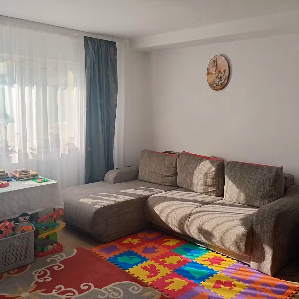 Vand apartament 2 camere