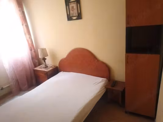Garsonieră Piata Veche