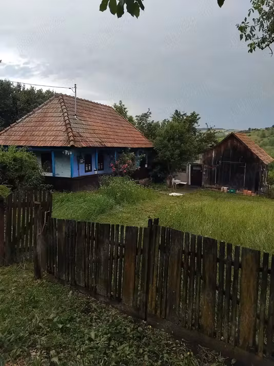 Casă Razoare