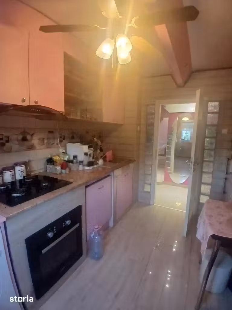 3 camere etaj 1 Circumvalatiunii