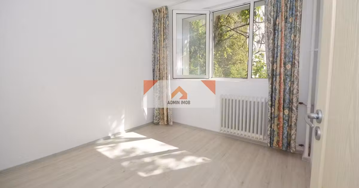 Apartament de vânzare cu 3 camere în zona Drumul Taberei, Sector 6