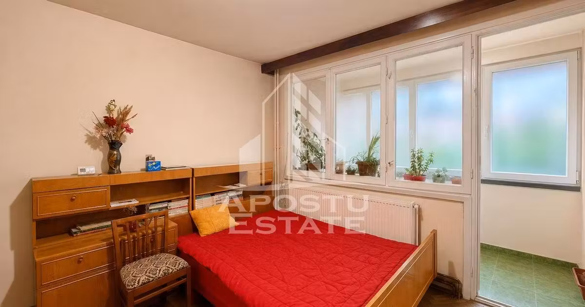 Apartament de vânzare cu 2 camere, mobilat în zona Circumvalațiunii, Timișoara