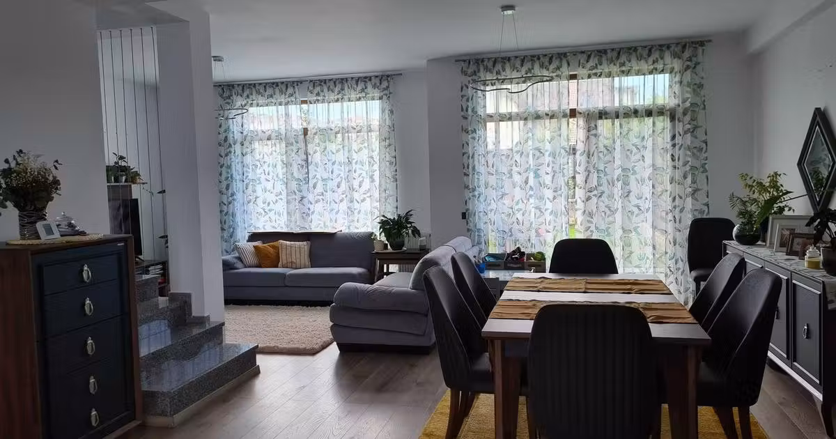 Casă individuală de vânzare cu 4 camere, mobilată în zona Borhanci, Cluj-Napoca
