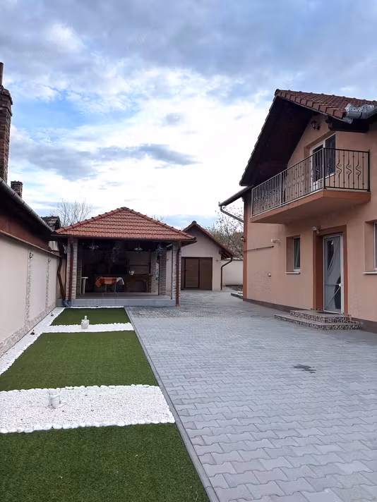 Casă Viisoara