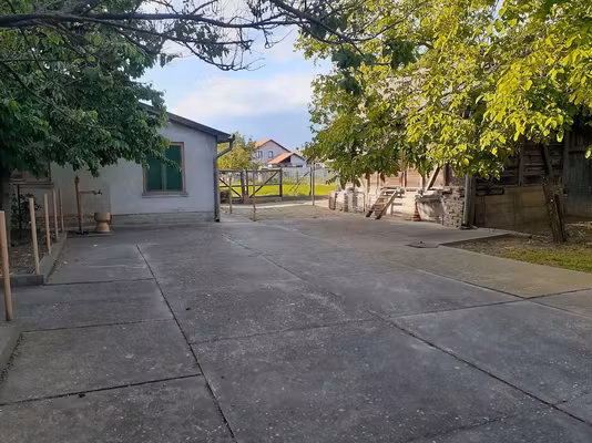 Casă Nadlac