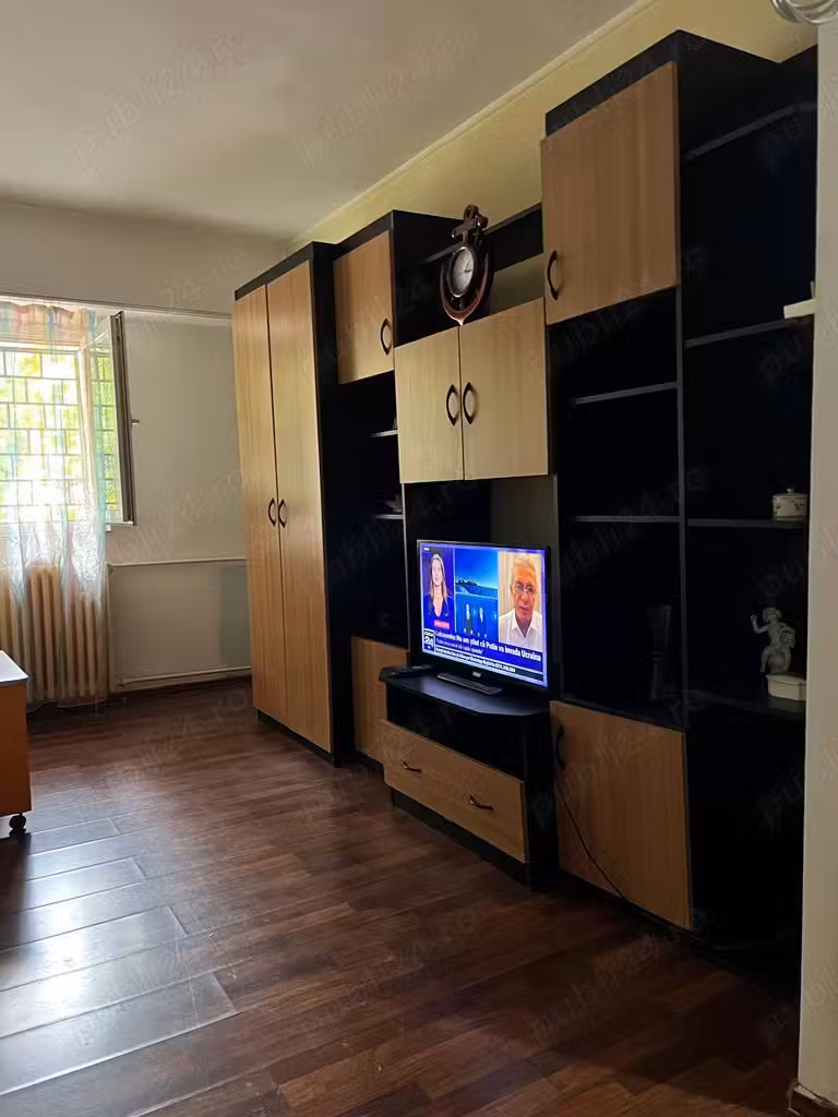 Proprietar Garsonieră renovata iulie 2026, spațioasă, central (42mp)