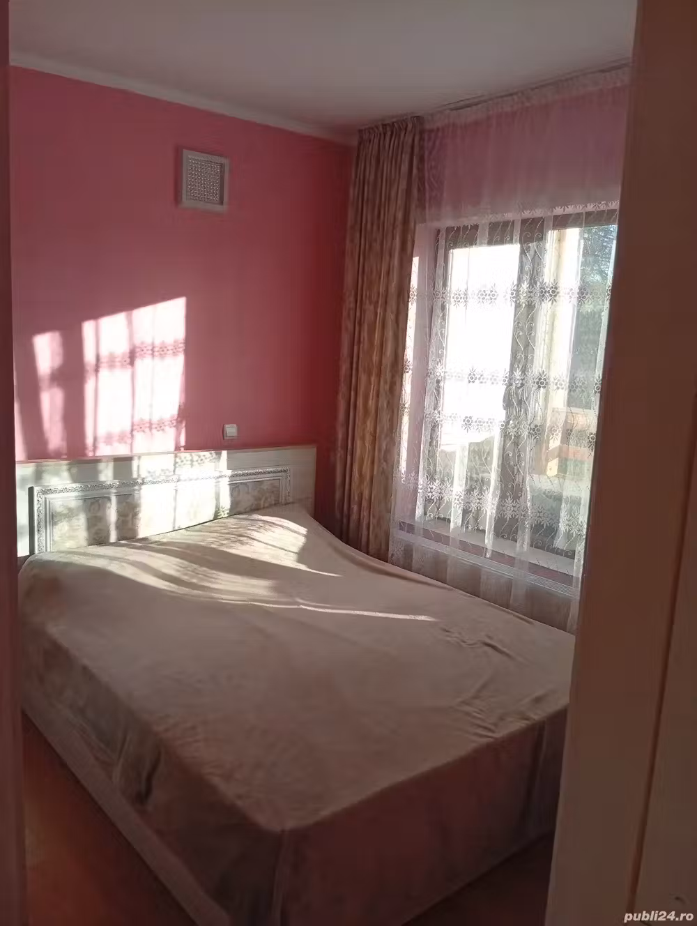 vând casă în Comuna Nanov