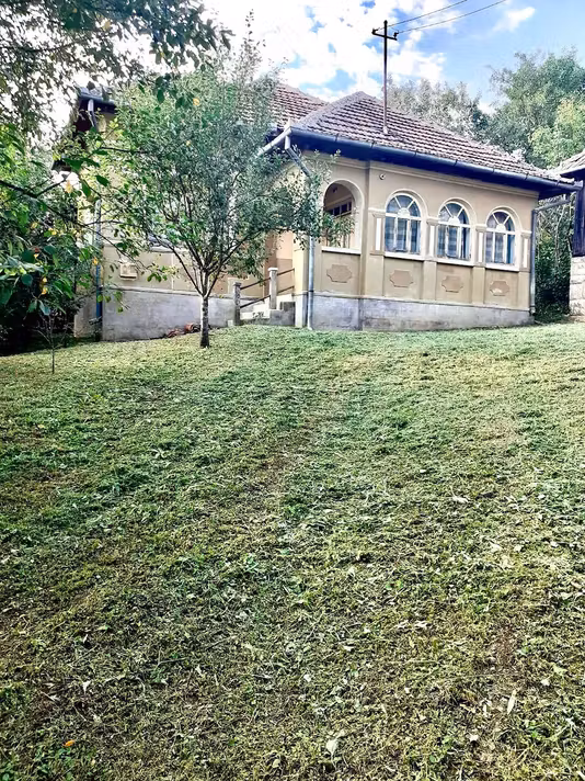Casă Dobrin