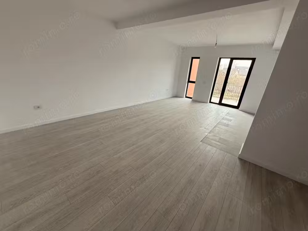 Bloc Nou. Braytim-Timisoara. Etaj 1. Finalizat. Terasa mare.