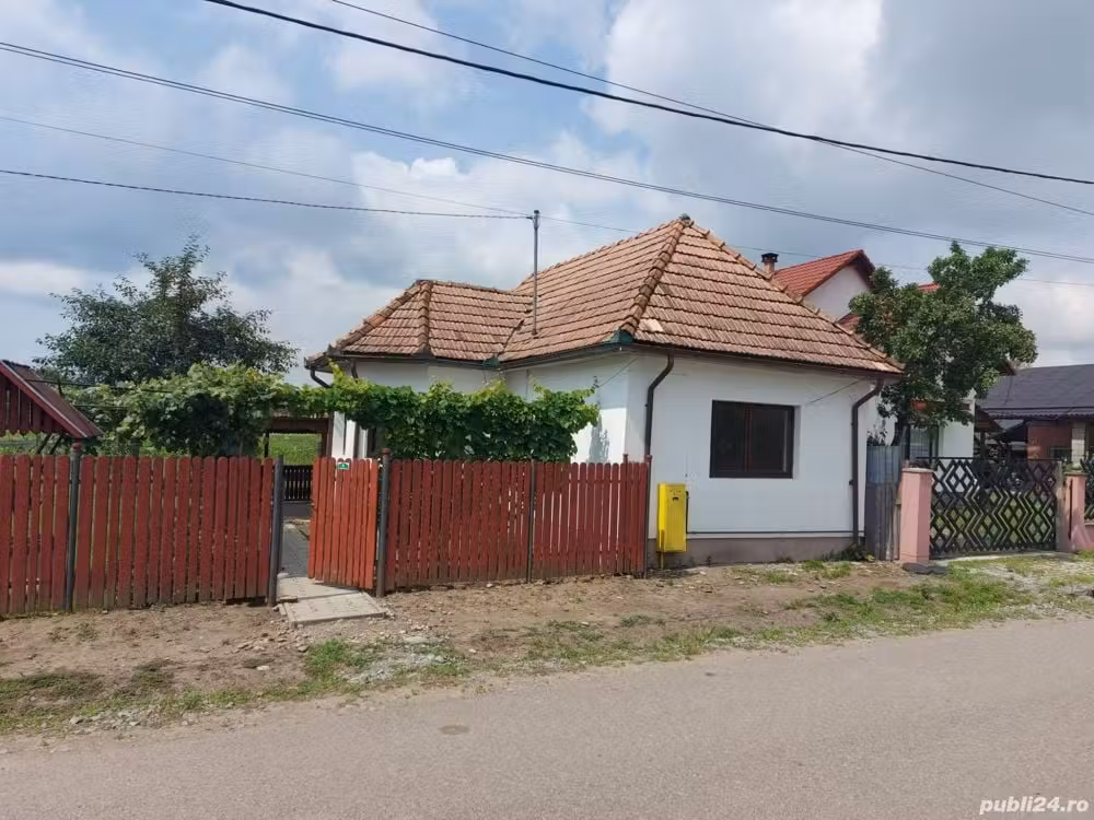 Casă · 2 camere · 80 m², Miercurea Nirajului, Miercurea Nirajului