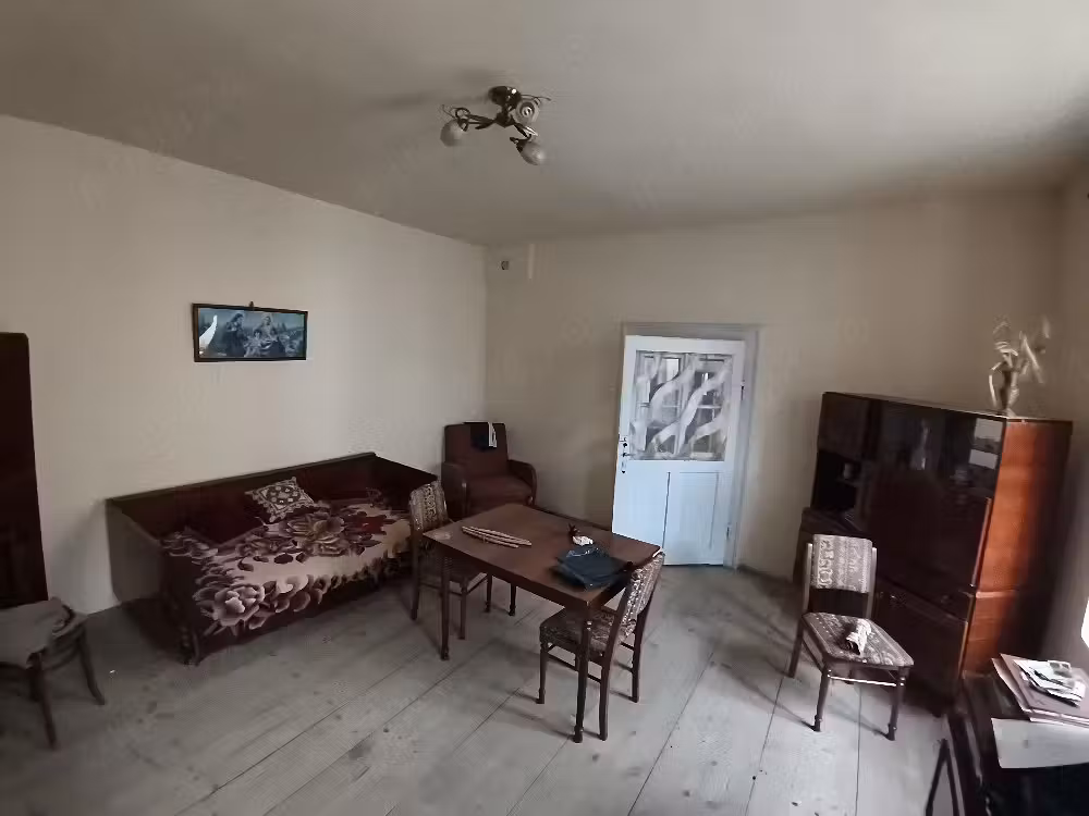 casa săsească in zona turistica în Zărnești Brașov