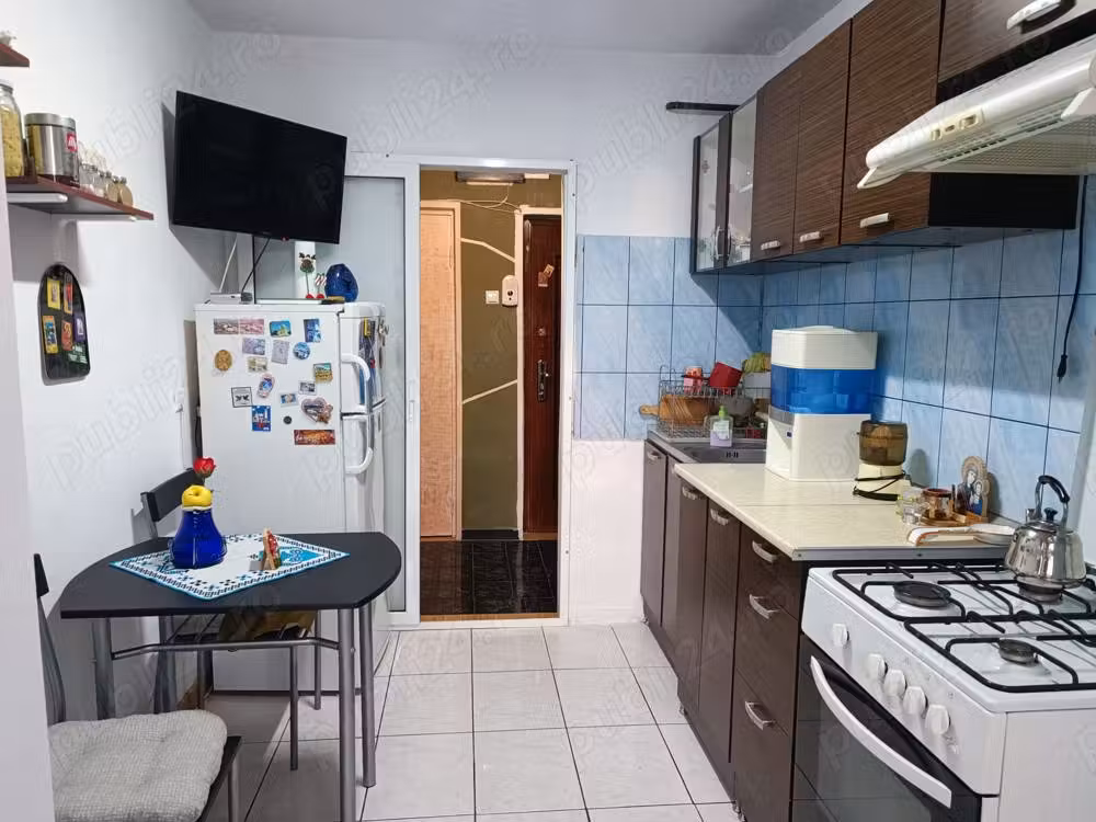 Vanzare apartament 2 camere