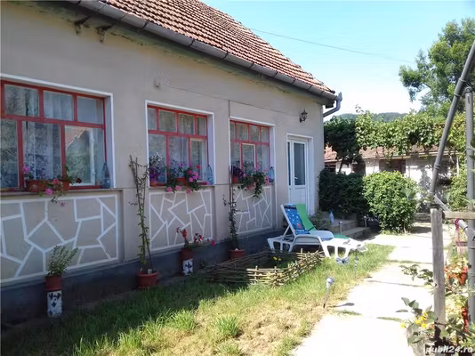 Casă Dobra