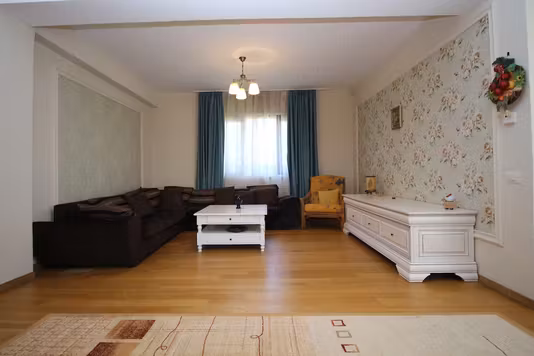 Casă Cernica