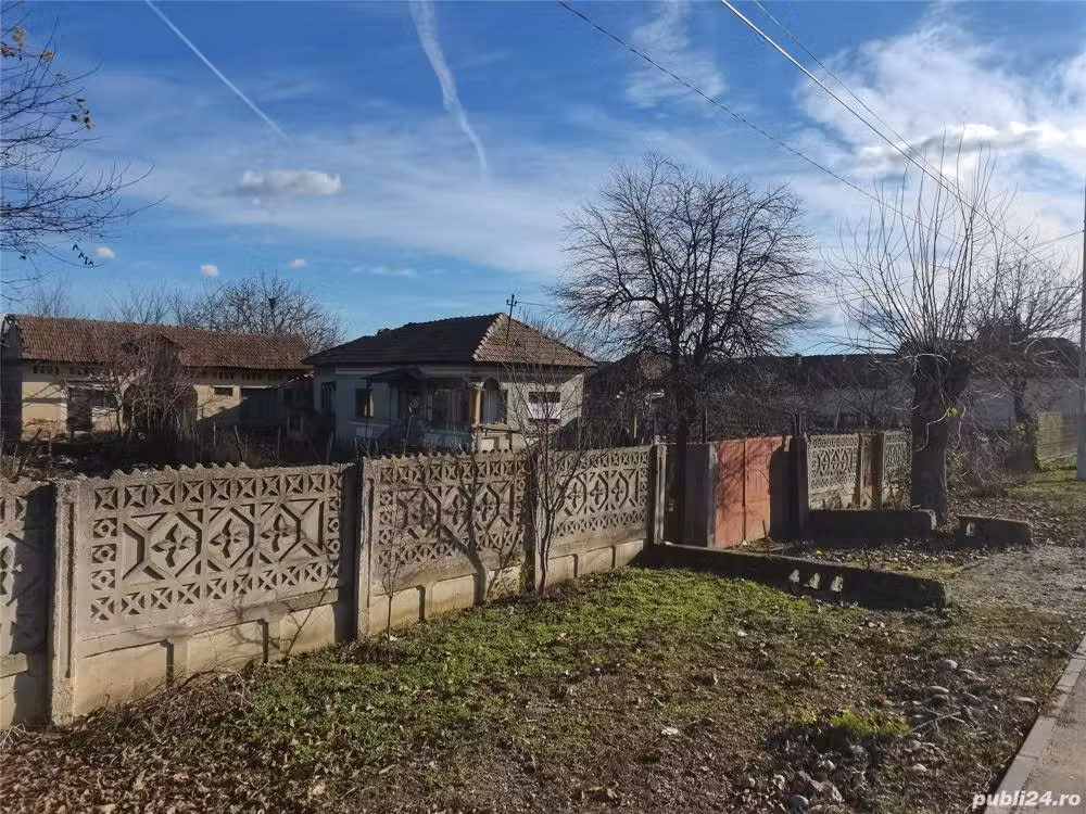 Casă · 50 m², Silea, Drăgășani