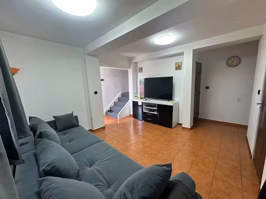 Casă 1