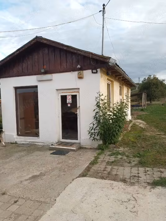 Casă Zam