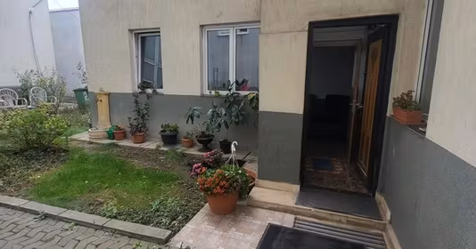Casă Titan