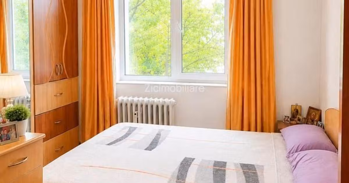 Apartament de vânzare cu 3 camere în zona Dristor, Sector 3
