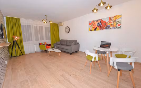 Apartament Sala Palatului