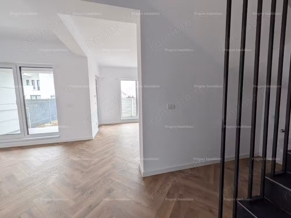 Casa - 100 mp - 3 dormitoare+ living+ birou - 155.000 euro