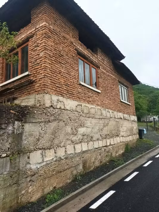 Casă Vetel