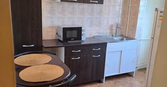 Apartament Titan