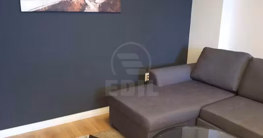 Apartament Florești