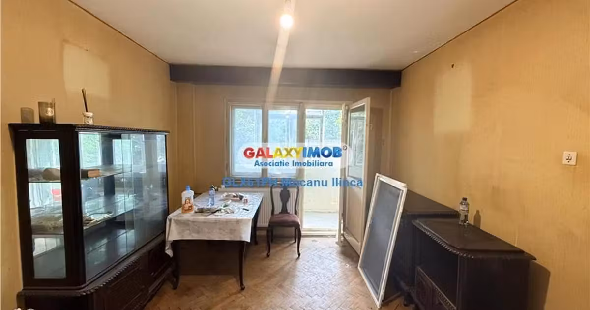 Apartament de vânzare cu 3 camere în zona Nord, Ploiești