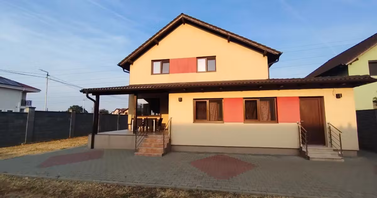 Casă individuală de vânzare cu 6 camere, mobilată în Giroc