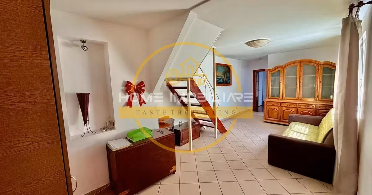 Apartament de vânzare cu 4 camere, mobilat în zona Central, Botoșani