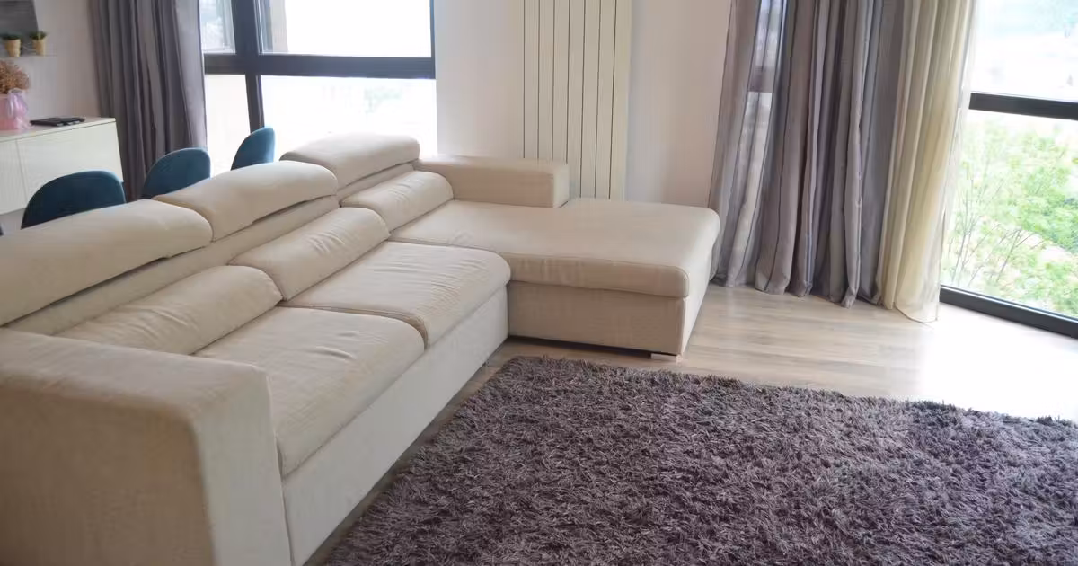 Apartament de vânzare cu 3 camere în zona Dealul Cetății, Brașov