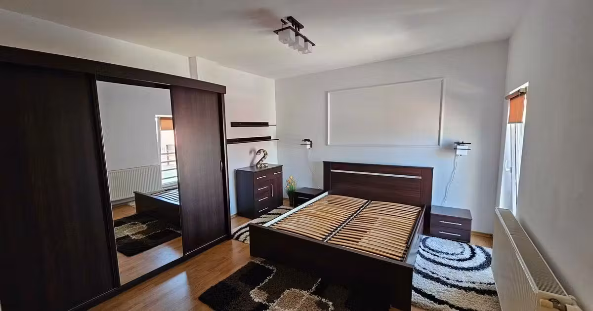 Apartament de vânzare cu 2 camere, mobilat în Giroc