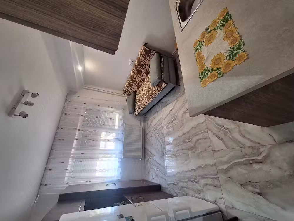 Garsonieră de închiriat