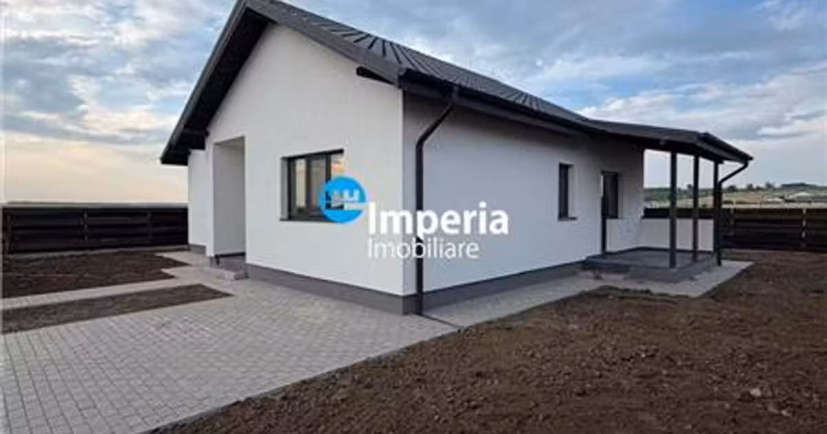 Casă individuală de vânzare cu 3 camere în Ciurbești
