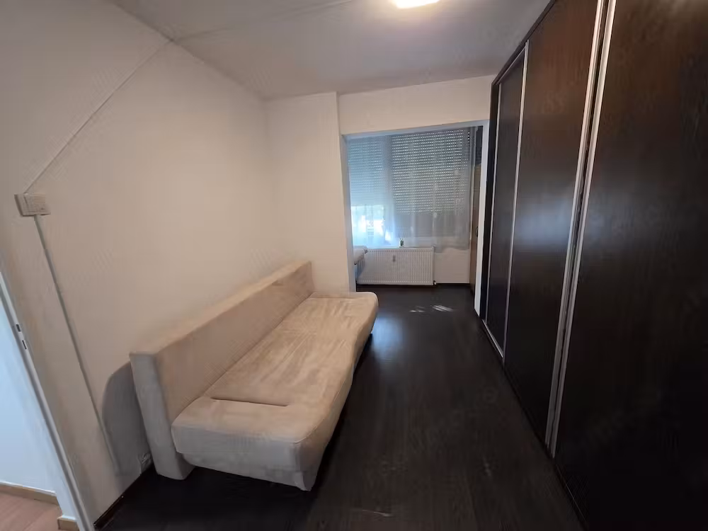De închiriat Apartament cu 3 camere | Bulevardul Cetății, aproape de Calea Torontalului