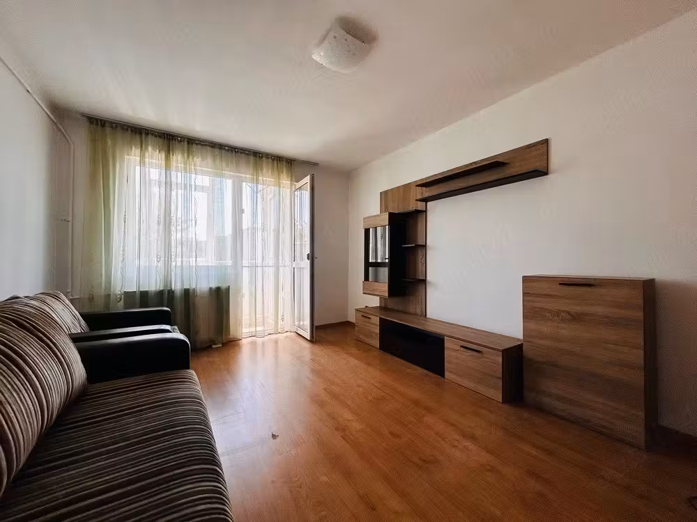 Inchiriez Apartament 2 camere