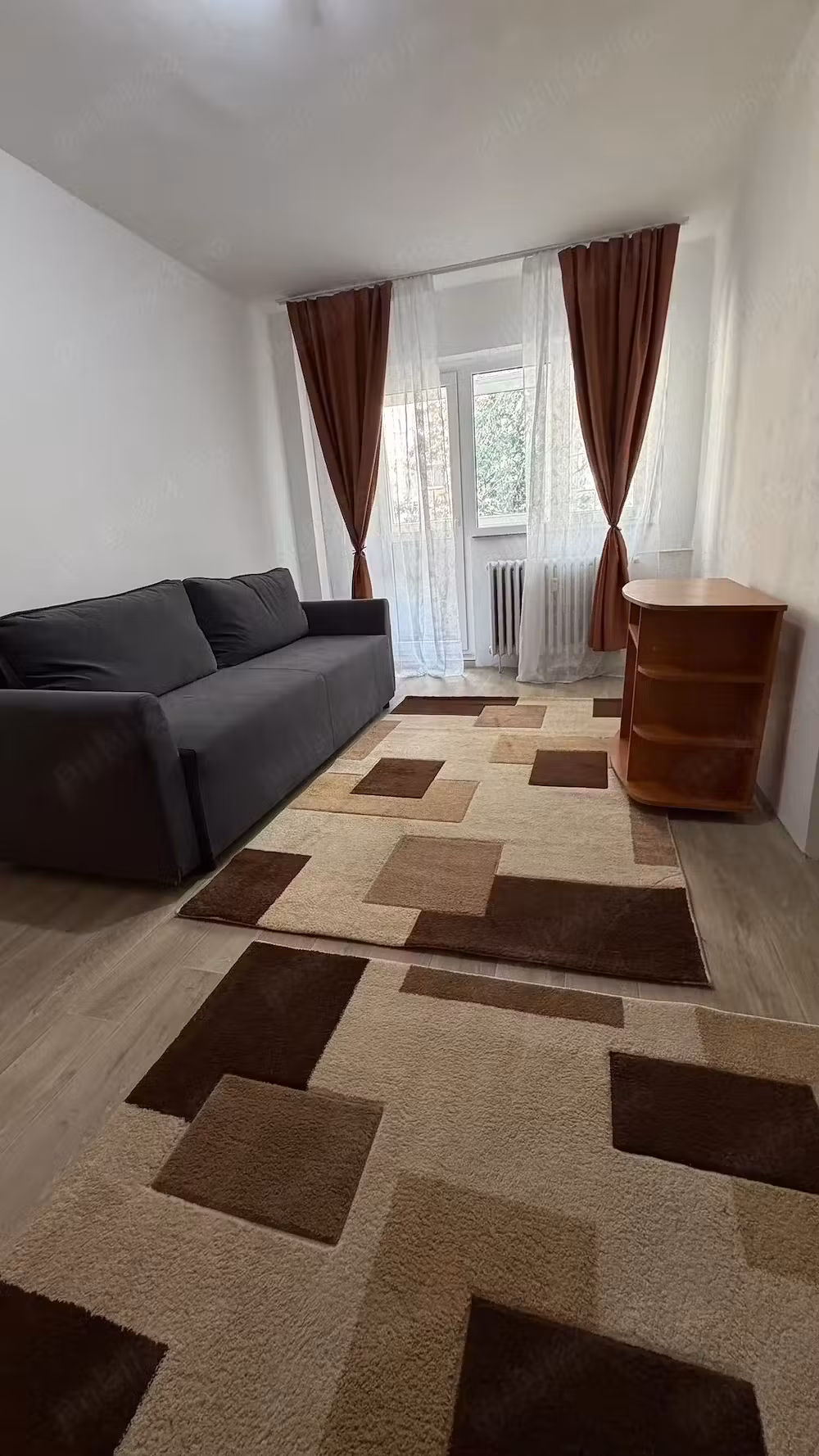 garsoniera titan auchan-modern