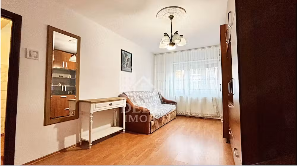 Apartament de inchiriat cu 2 camere,zona Decebal, Oradea