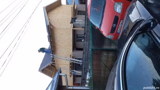 Casă Treisteni