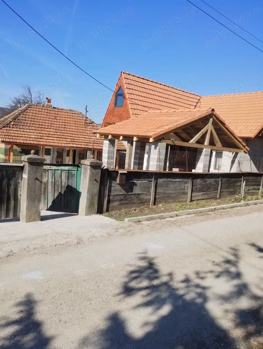 Casa de vanzare