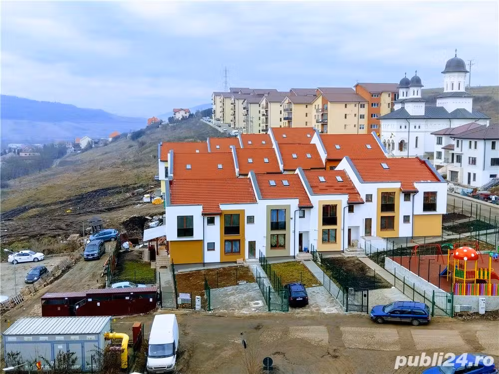 3 camere 93 mp gradina 45 mp, terasa 16 mp 1 loc de parcare incluse in pret,
